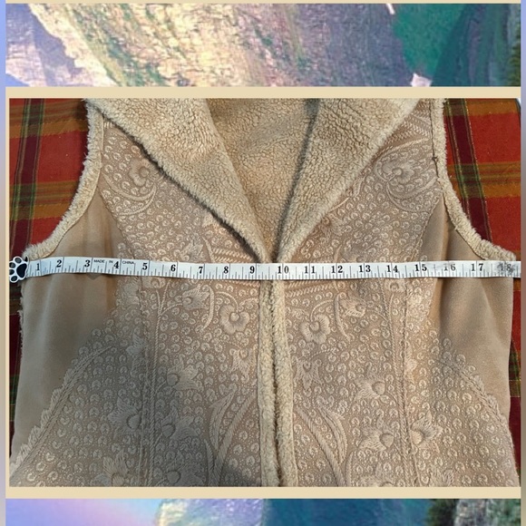 Beautiful Dana Buchman Vest - Picture 14 of 16